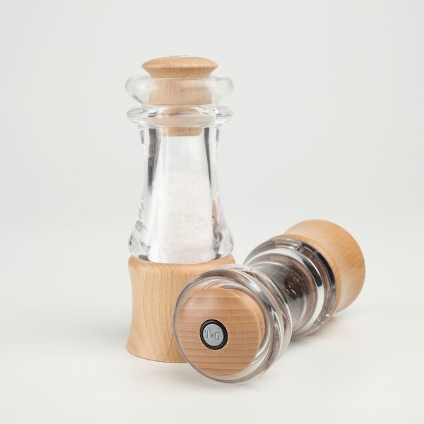 Classic Pepper Mill