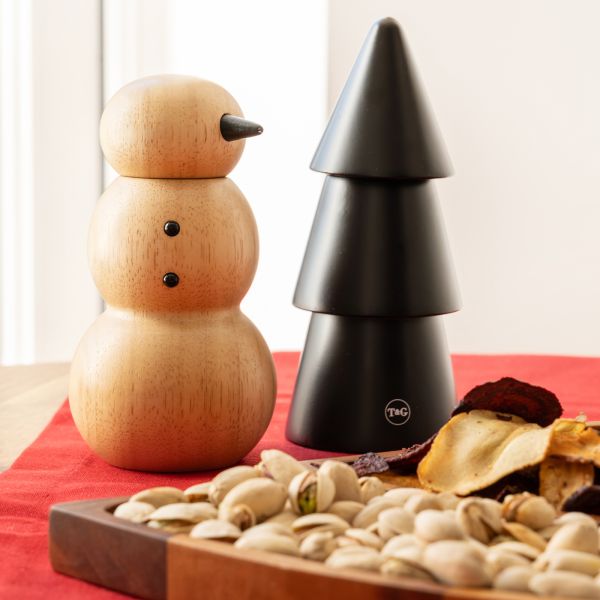 Christmas Tree Salt & Pepper Mill Black