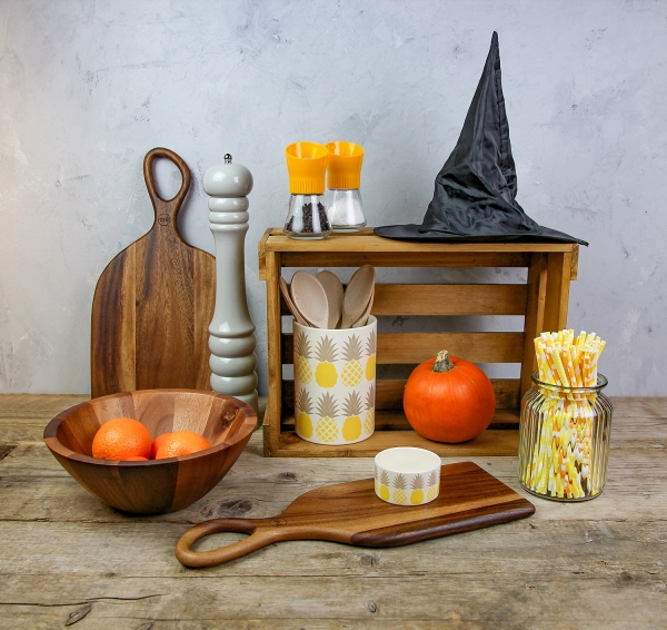 Tuscany Serving Bowl And Boards