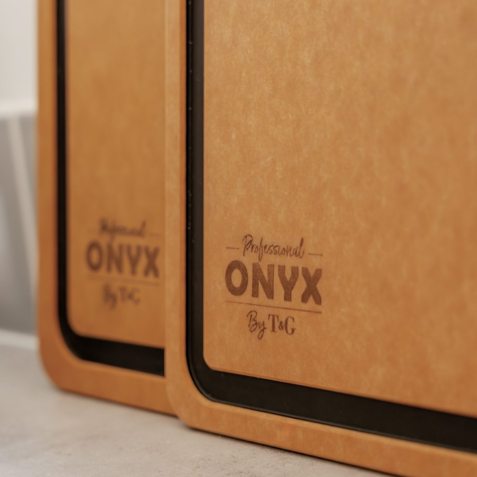 Onyx Cutting Board Medium
