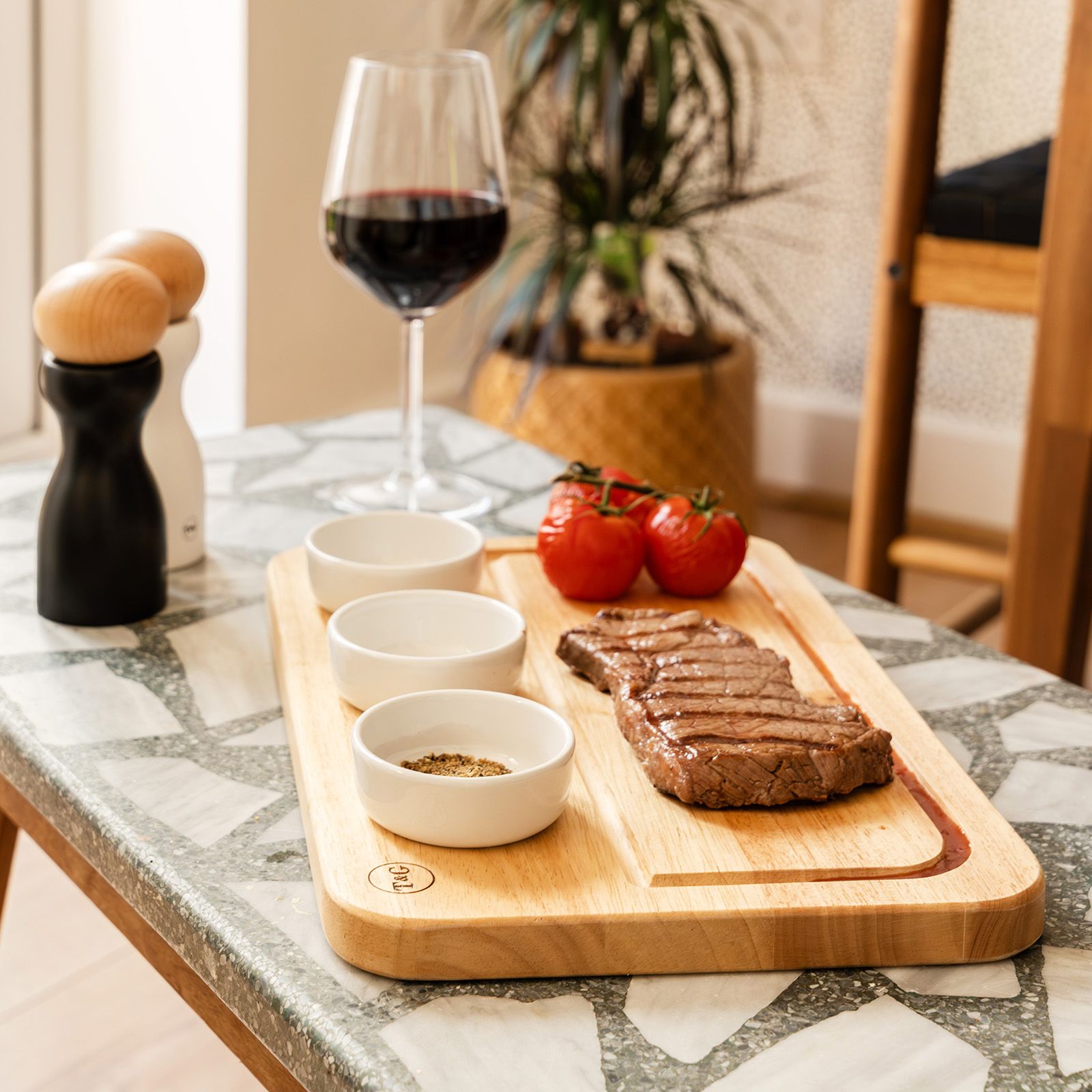 Double Sided Steak Board In Hevea (Dish Not Included)